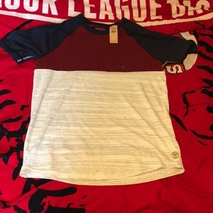 Men’s small AE shirt NWT!!